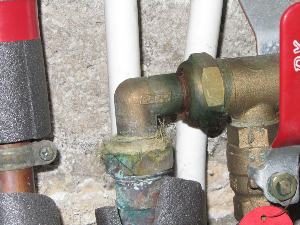 découvrez comment détecter l’oxydation des tuyaux de chauffage afin d’éviter fuites, pannes et dommages à votre installation. conseils pratiques, signes à surveiller et solutions pour prolonger la durée de vie de votre système de chauffage.